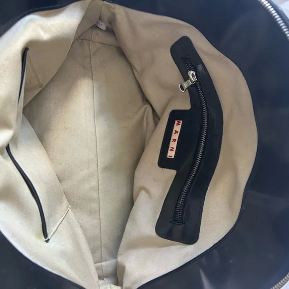 Authentic Marni Beige, Gray and Black Gorgeous Handbag. - Picture 5 of 9